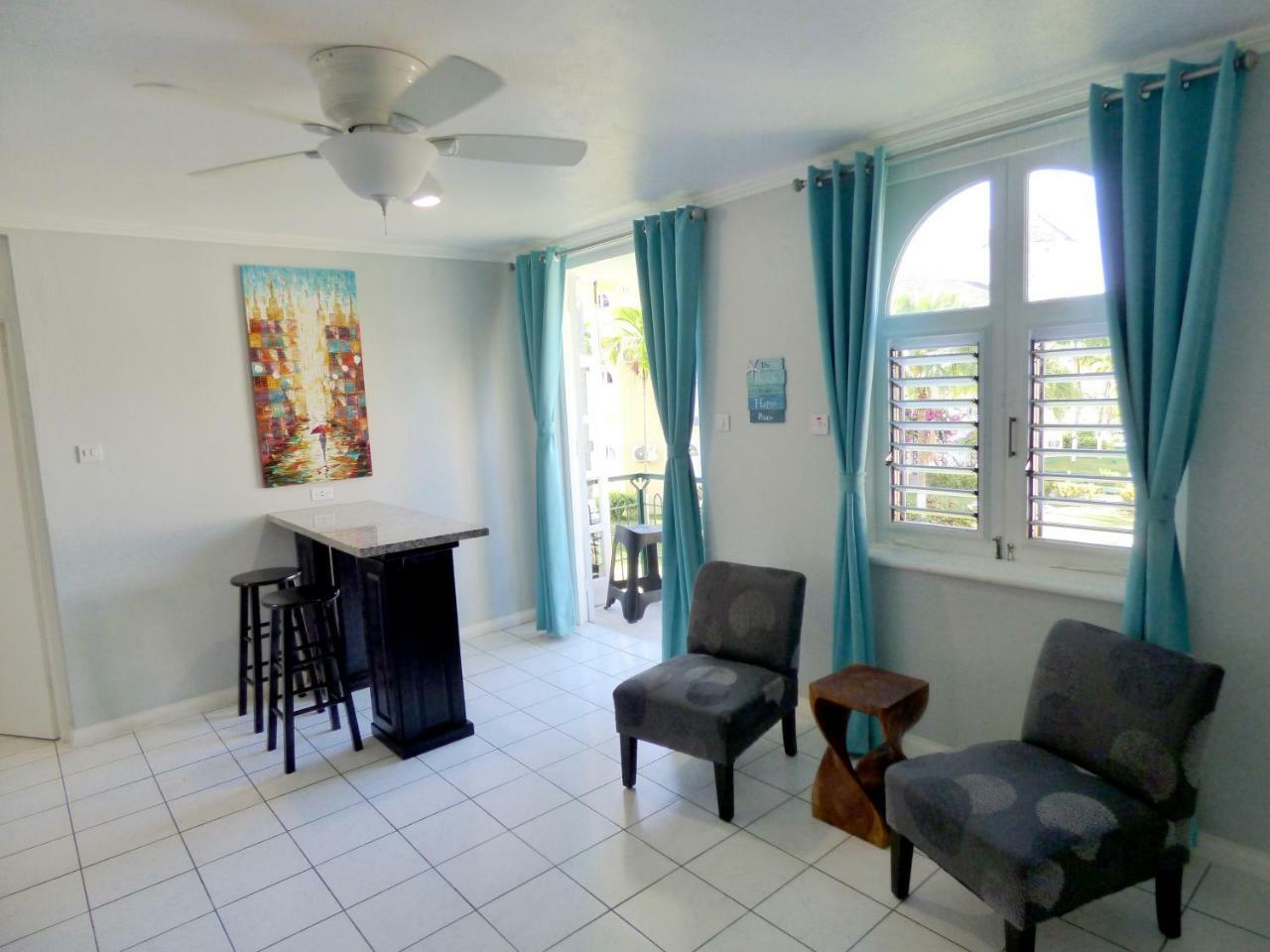 Beach One Bedroom Suite A17 Ocho Rios Exterior photo