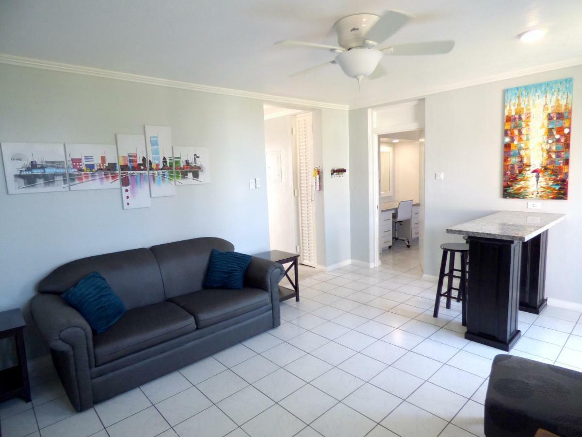 Beach One Bedroom Suite A17 Ocho Rios Exterior photo